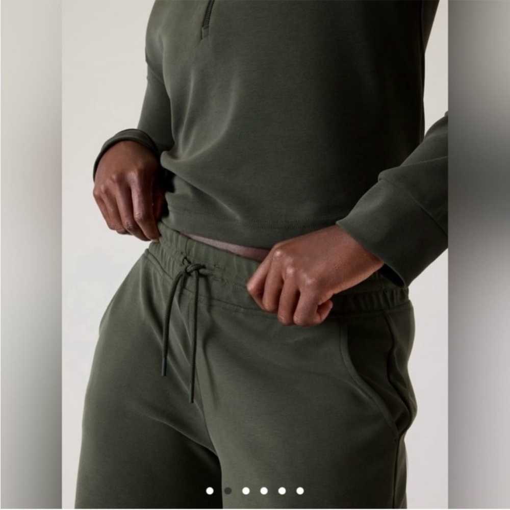 Athleta seasoft matching set. Quarter zip pullover (sm) and crop pants (med)